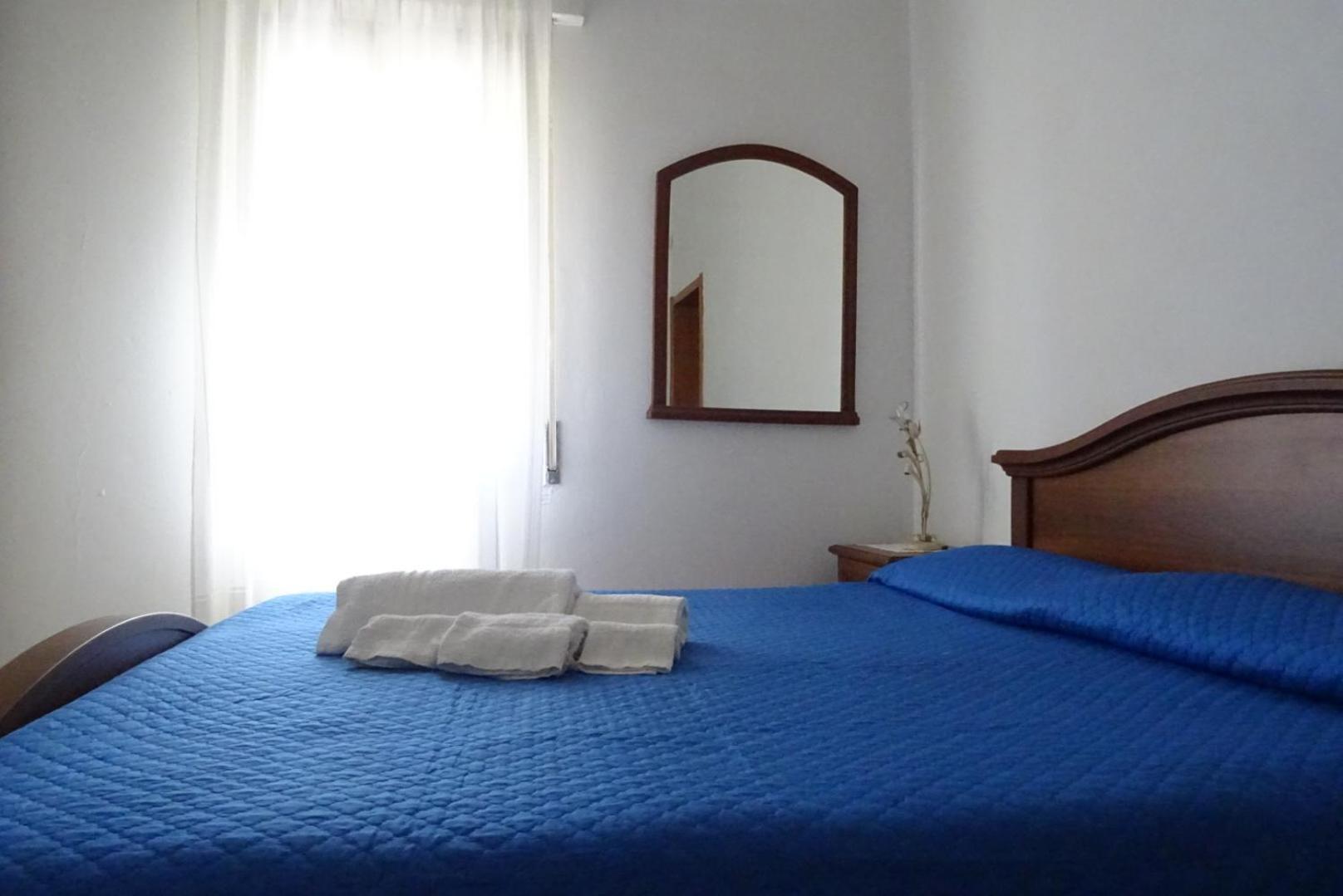 Casa Indipendente I Due Mari Villa Porto Torres Luaran gambar